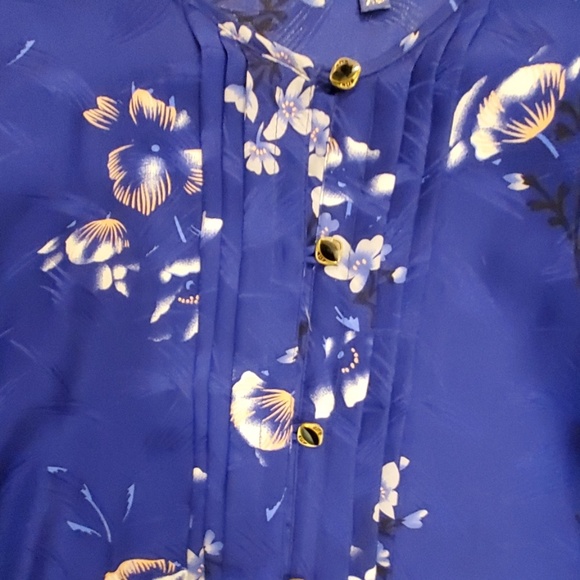 Yumi Kim 100% Silk Royal Blue Flowered Top - XS - Picture 4 of 6